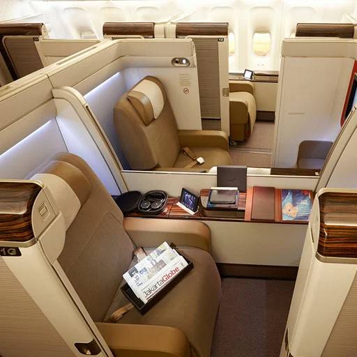 Gambar First Class Garuda Indonesia