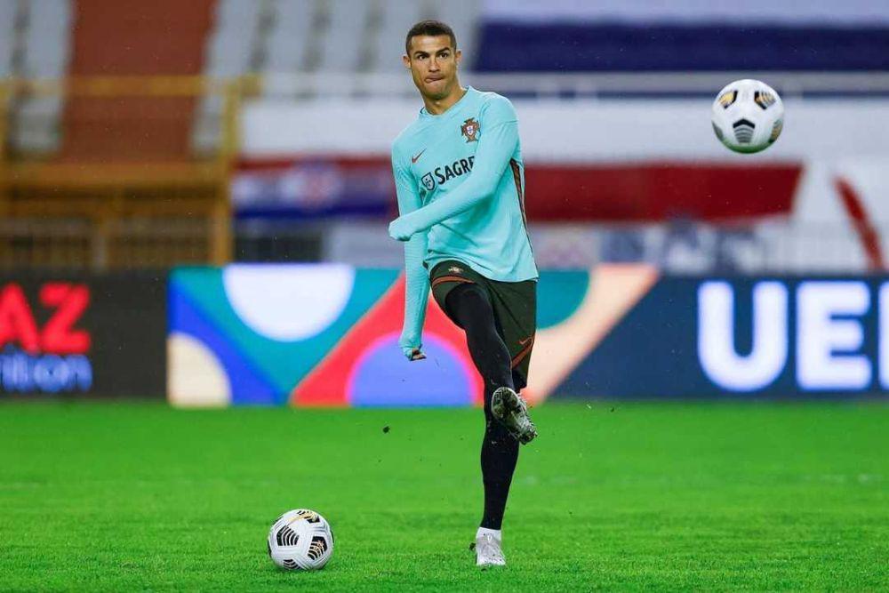 5 Pemain Bola Dunia yang Terkenal Dermawan, Ada CR7 Juga!