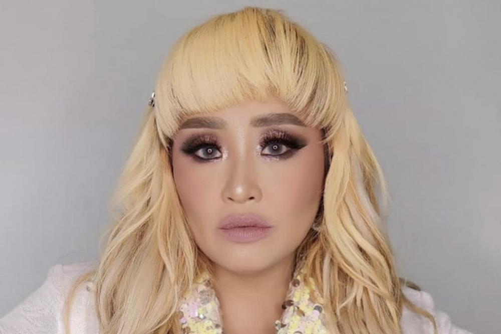 7 Curhatan Pinkan Mambo, Nangis Ingin Punya Teman