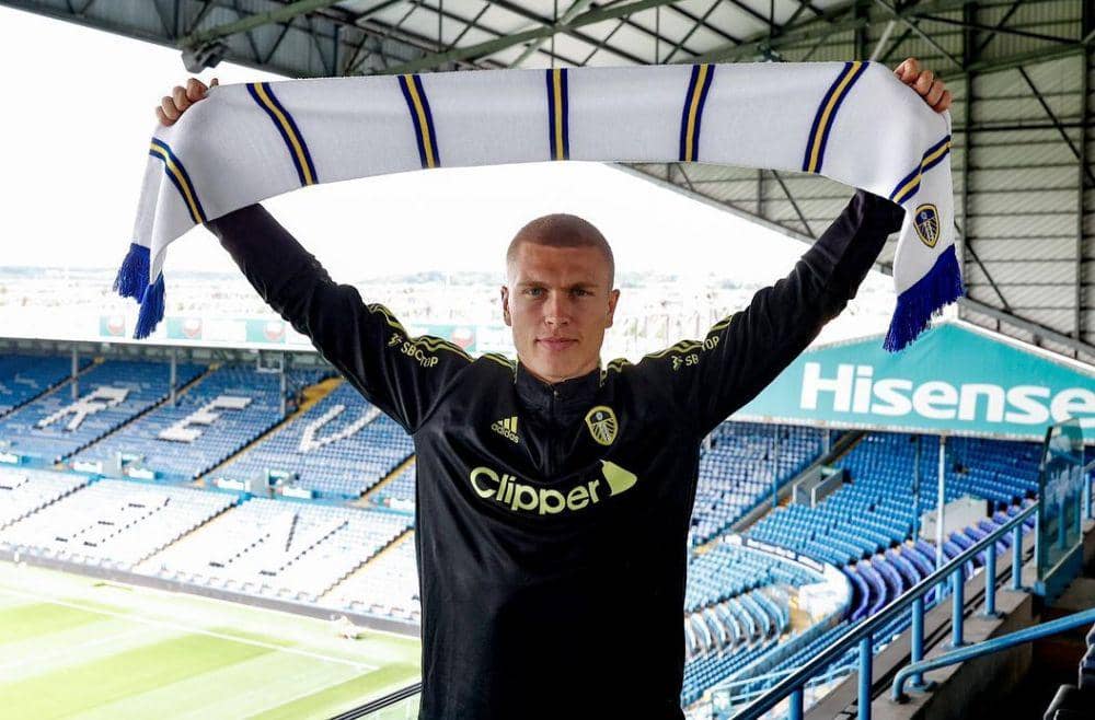 Rasmus Kristensen saat bergabung dengan Leed United. (instagram.com/rasmusnk)