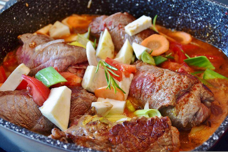 ilustrasi daging braising (pixabay.com/-Rita-👩‍🍳 und 📷 mit ❤)