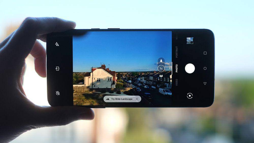 potret kamera OnePlus (digitalcameraworld.com)