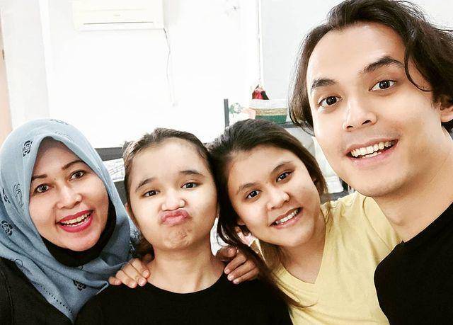 potret hangat keluarga Jourdy Pranta (instagram.com/ritaismail2949)