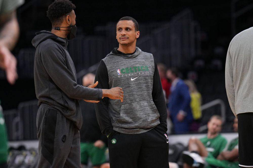 Joe Mazzulla (celticsblog.com)