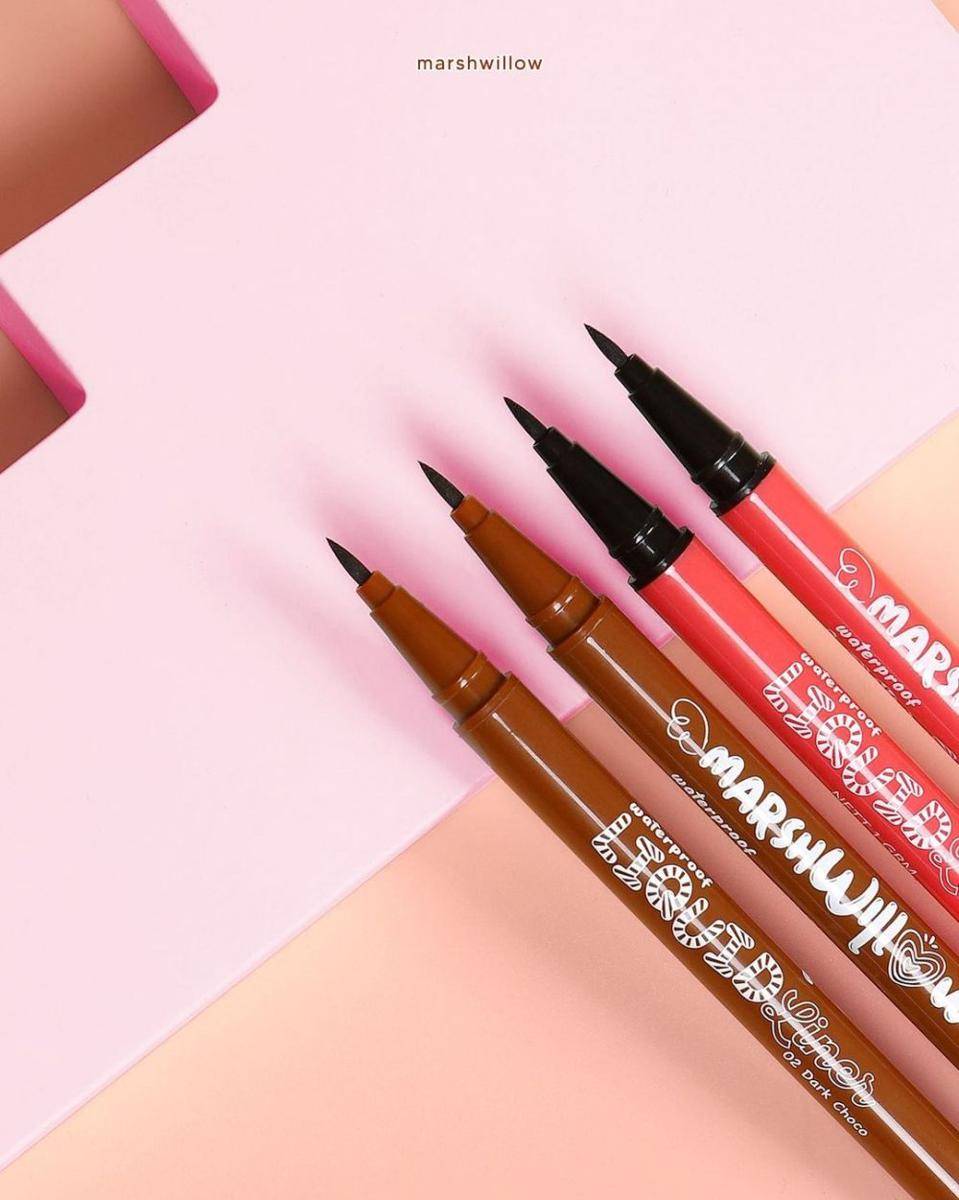 Marshwillow Liquid Eyeliner by Natasha Wilona (instagram.com/marshwillow.official)
