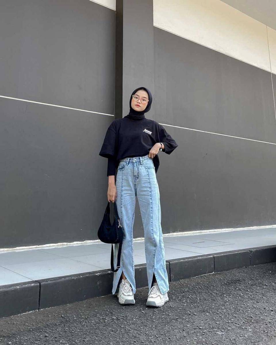 padu padan outfit nonton konser ala selebgram Wanda Hamidah (instagram.com/wandahamidah_h)