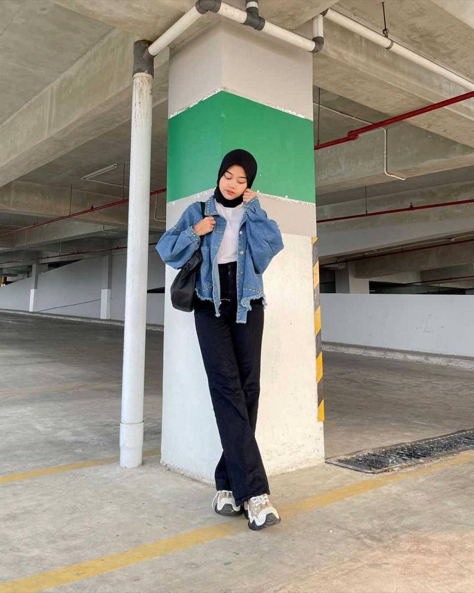 padu padan outfit nonton konser ala selebgram Wanda Hamidah (Instagram.com/wandahamidah_)