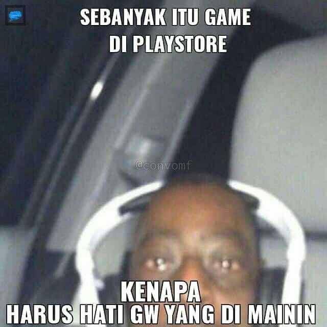 meme lucu meratapi kesedihan (twitter.com/flyywthmee)