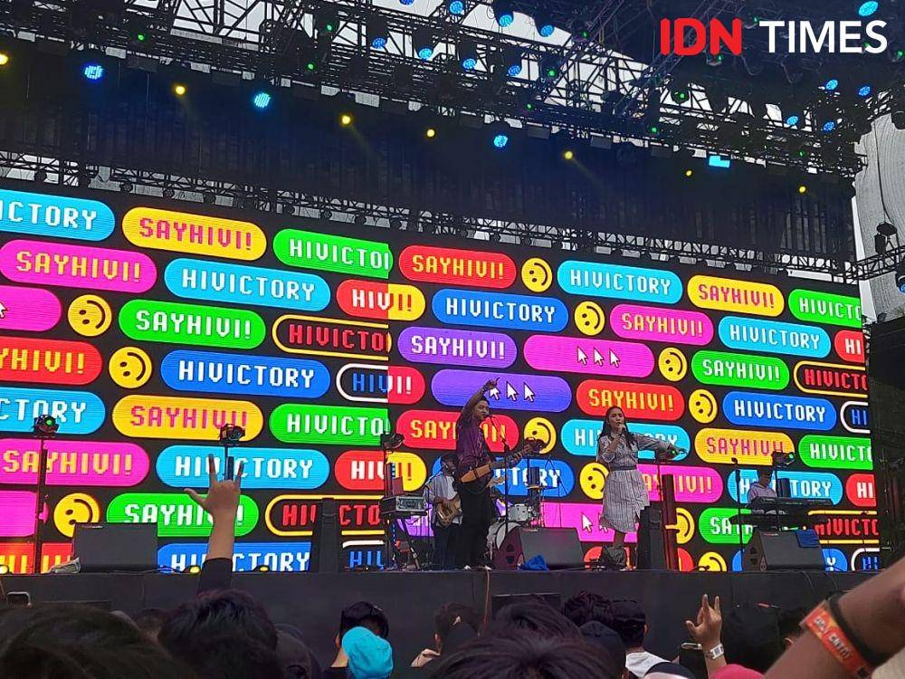 HiVi Ajak Penonton Pestapora 2022 Day 1 Karokean, Asyiknya Bukan Main!