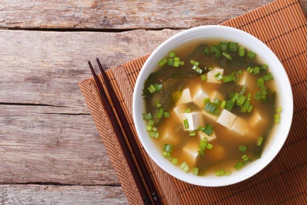 ilustrasi sup miso (tasteofhome.com)