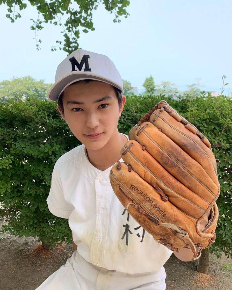 Towa Araki (instagram.com/towa_araki_)
