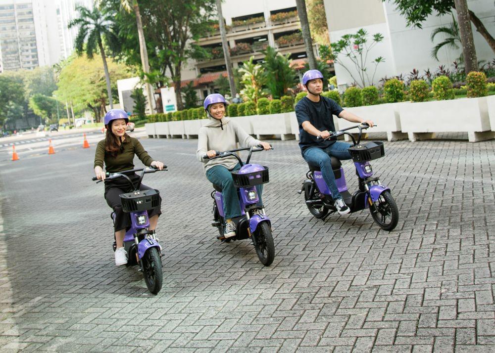 5 Cara Mengecas Baterai Sepeda Listrik yang Benar agar Awet
