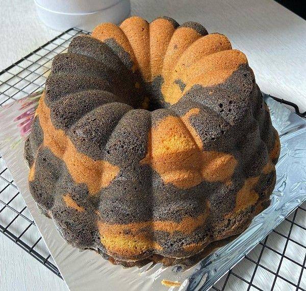 cake marmer (instagram.com/marsyakitchen.id)