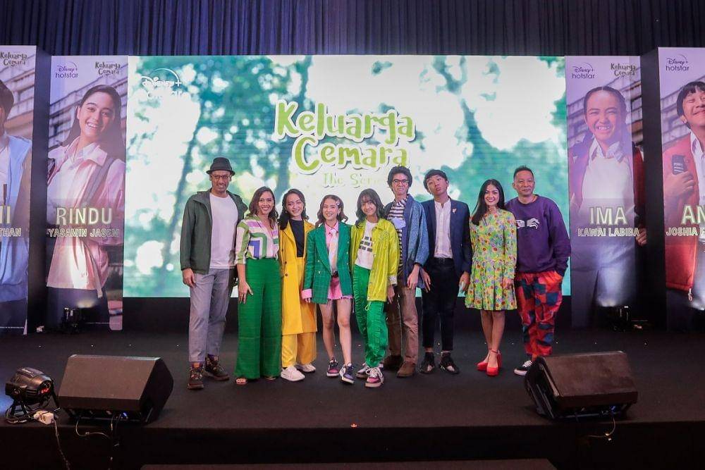 Foto press conference Keluarga Cemara The Series. (Dok. Visinema, Disney+ Hotstar/Keluarga Cemara The Series)