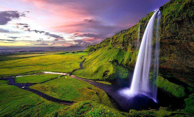 Ilustrasi air terjun Seljalandsfoss (pixabay.com/ID 12019)