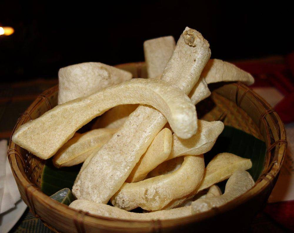 ilustrasi kerupuk rambak tepung kanji (commons.m.wikimedia.org/Lord Mountbatten)