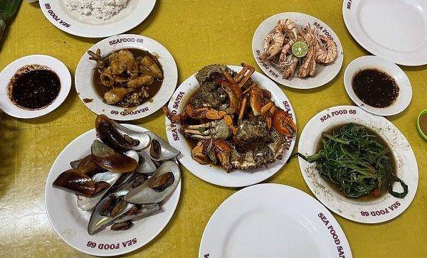 Seafood Santa 68 (google.com/maps/luyi zheng)