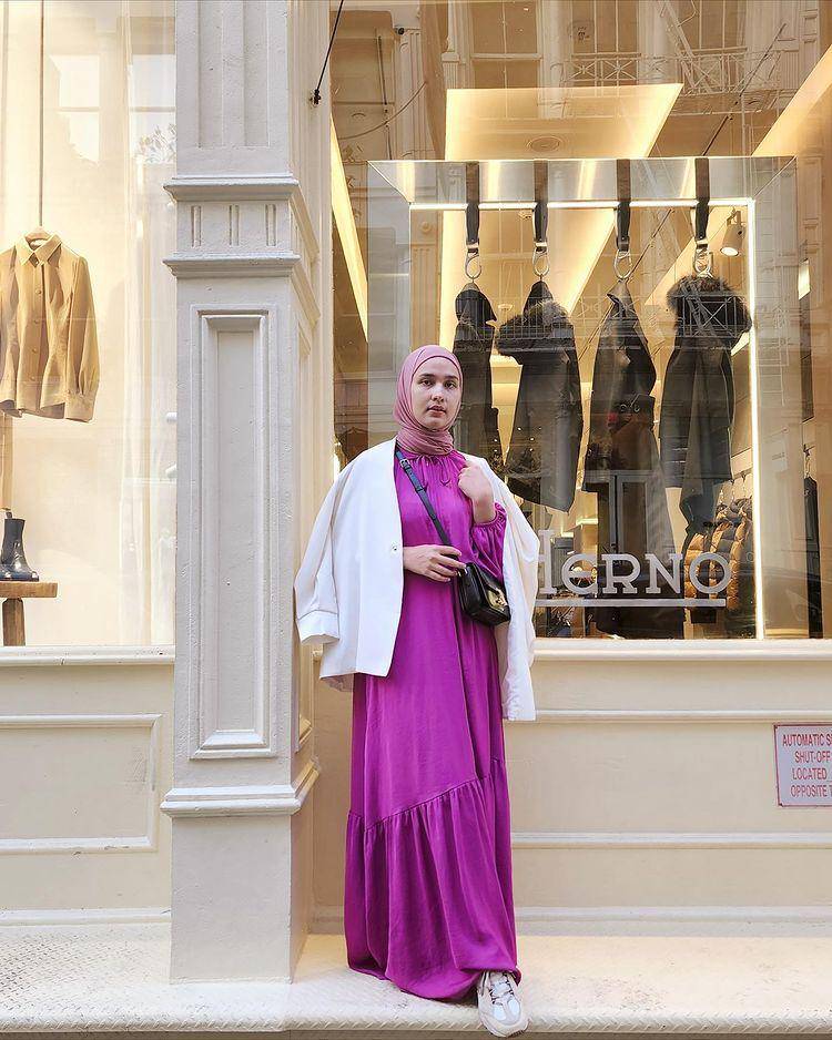 potret OOTD Dwi Handa saat liburan di New York (instagram.com/dwihandaanda)