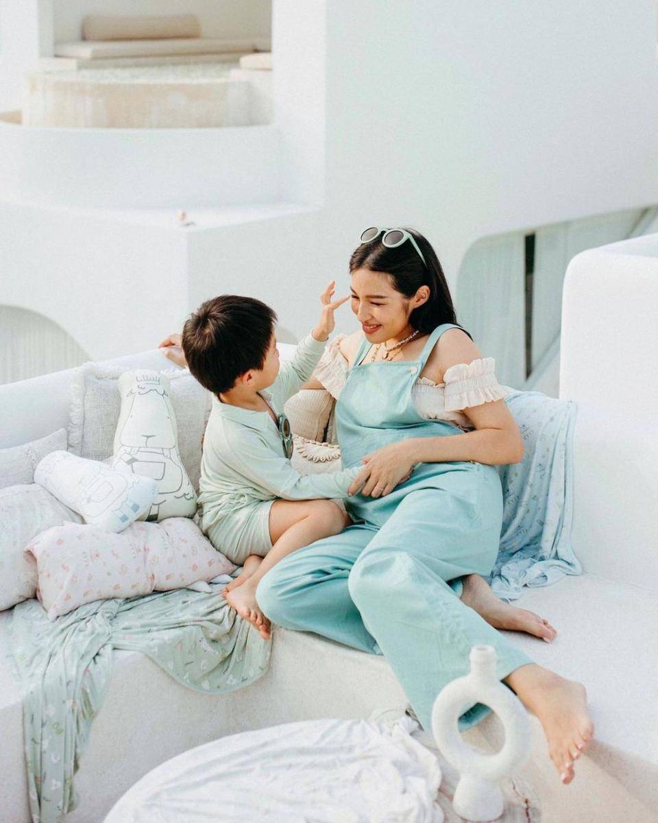 potret keluarga terbaru Chef Arnold (instagram.com/tiffanysoetanto)
