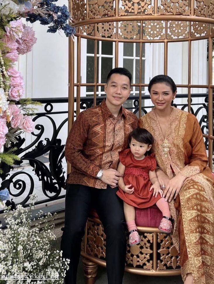 Tamu ameena (instagram.com/kartikasary)