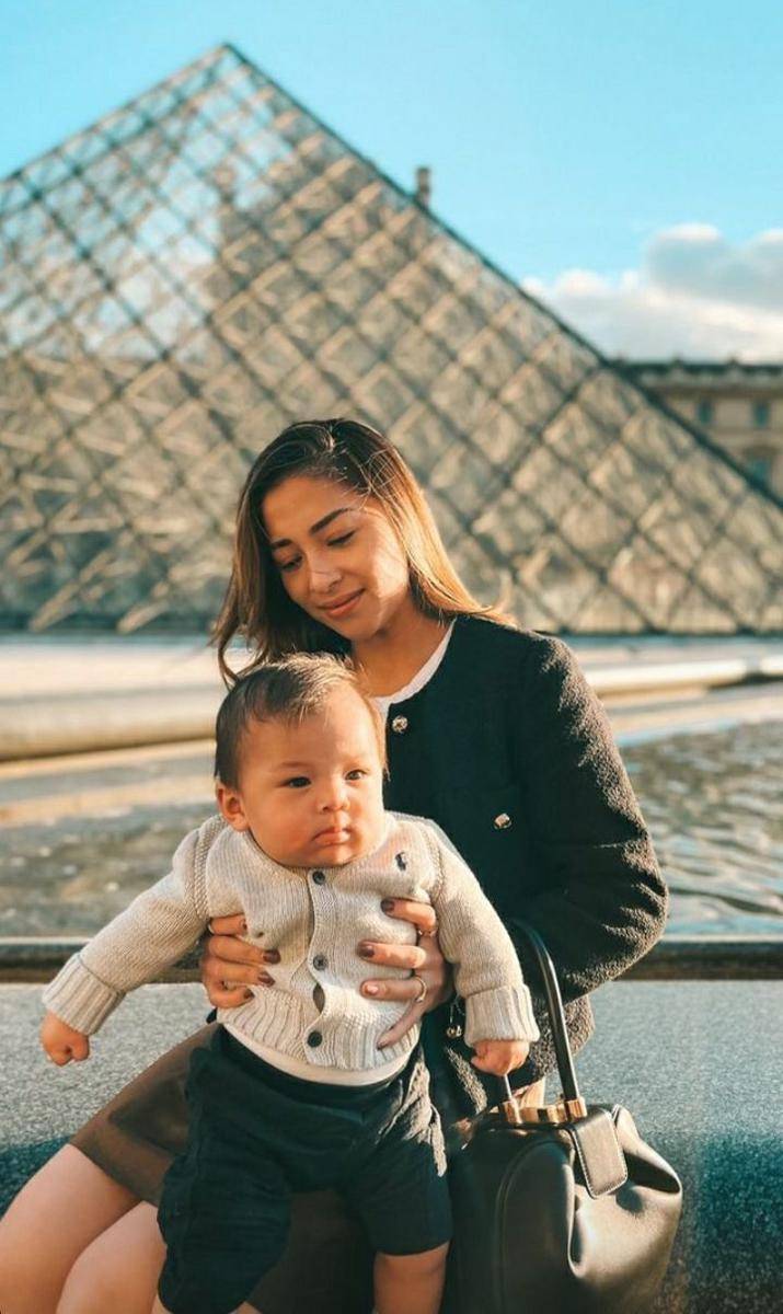 Potret Nikita dan anak saat di Paris (Instagram.com/indpriw)