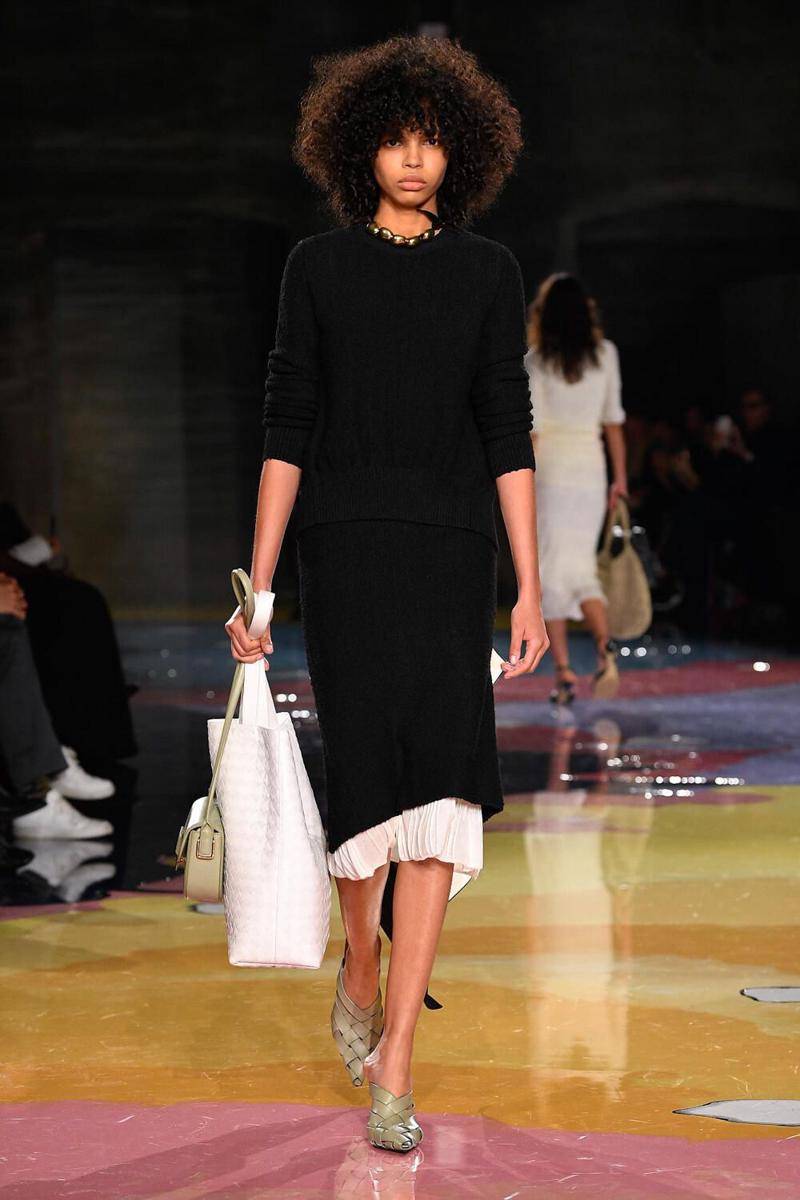 Koleksi Spring/Summer 2023 Bottega Veneta (dok. Milano Fashion Week)