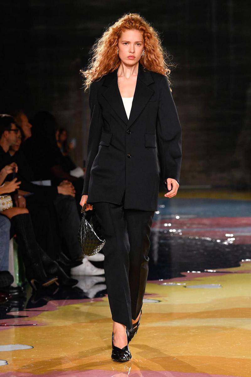 Koleksi Spring/Summer 2023 Bottega Veneta (dok. Milano Fashion Week)