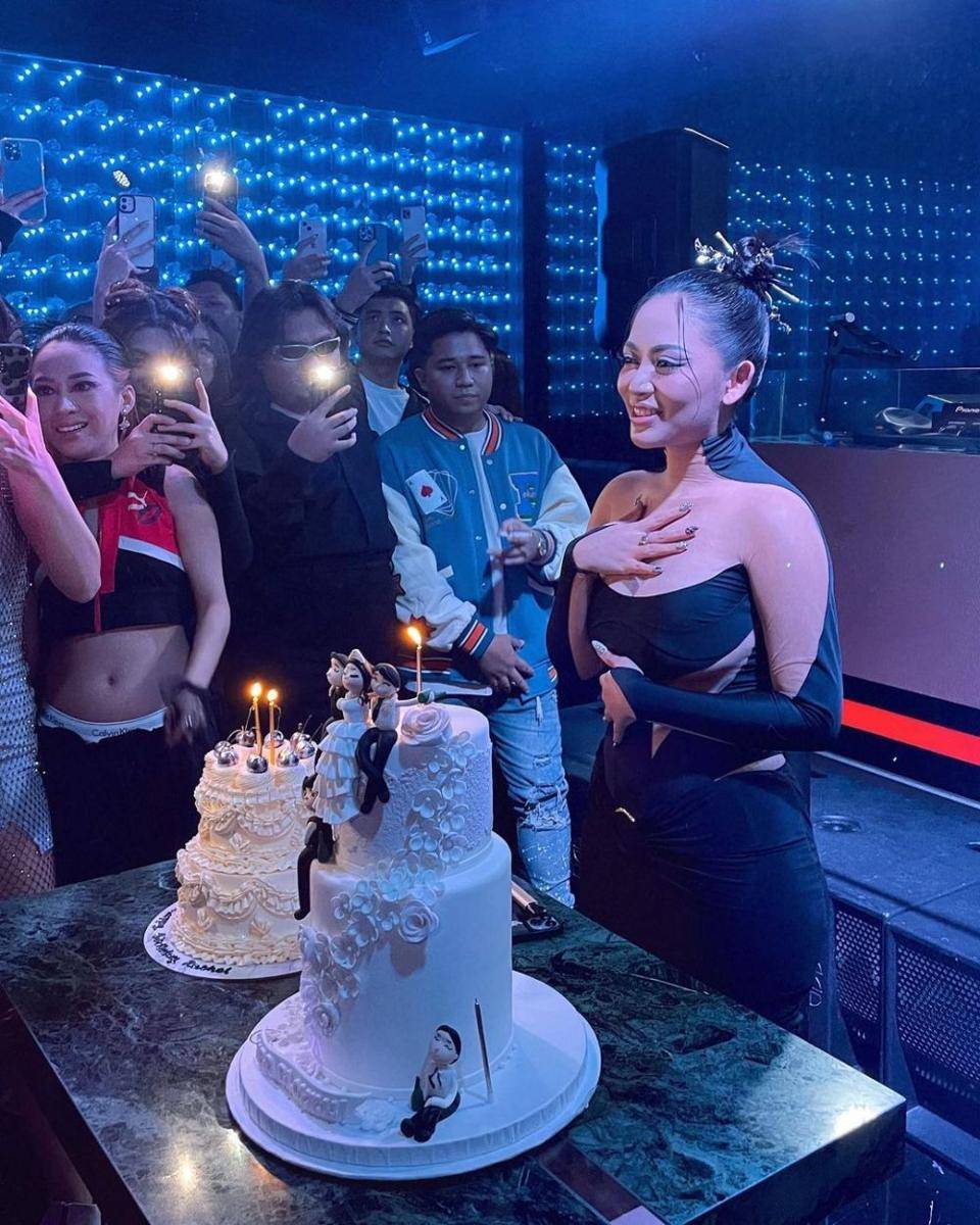 potret ultah ke-27 Rachel Vennya (instagram.com/adeleeta)