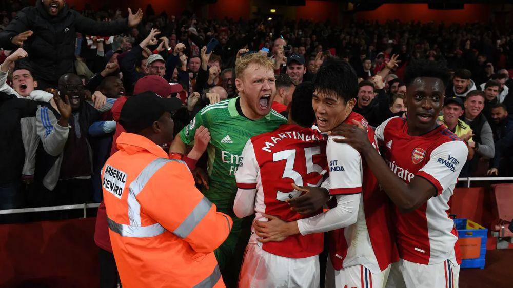 Arsenal (premierleague.com)