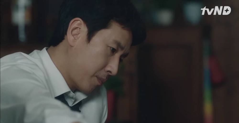 Lee Sun Kyun di drama My Mister (youtube.com/tvN D Indonesia)