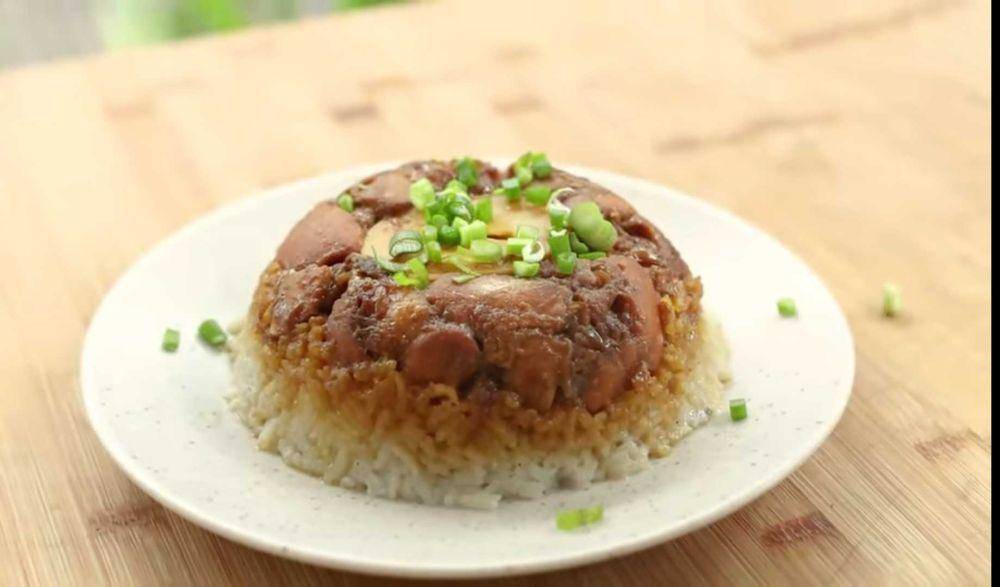 nasi tim ayam jamur (youtube.com/Devina Hermawan)