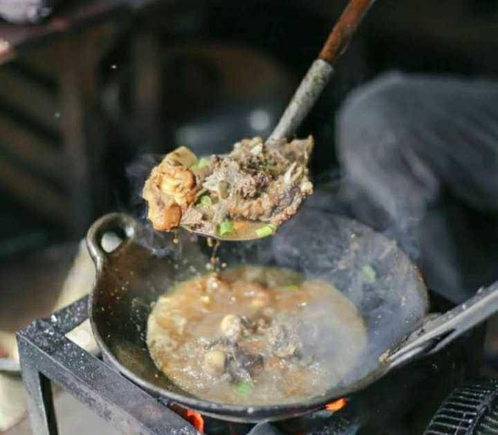 Tengkleng Wedhus Lali Omah (instagram.com/tengklenglaliomah)