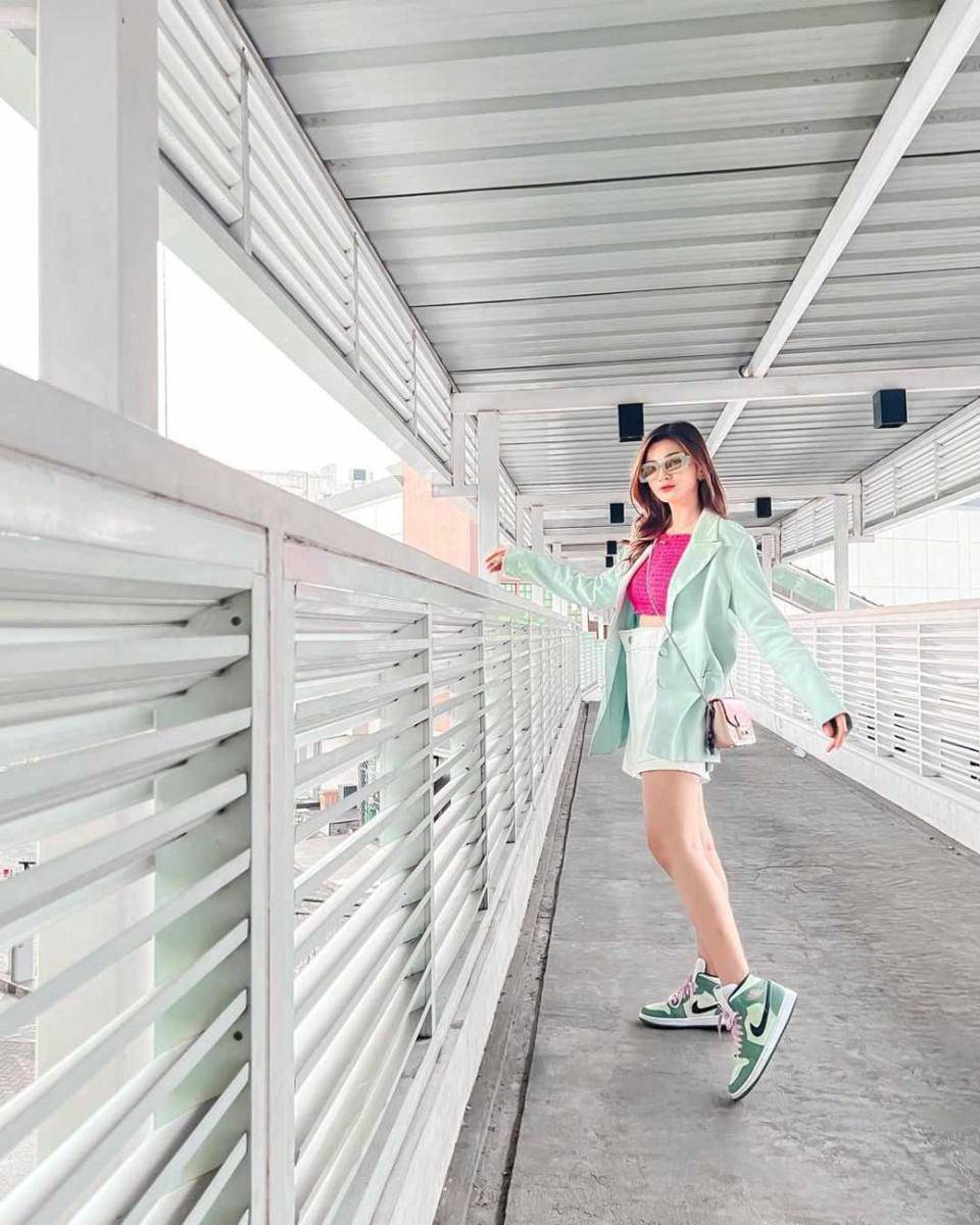 OOTD Blazer (instagram.com/furrycitra)