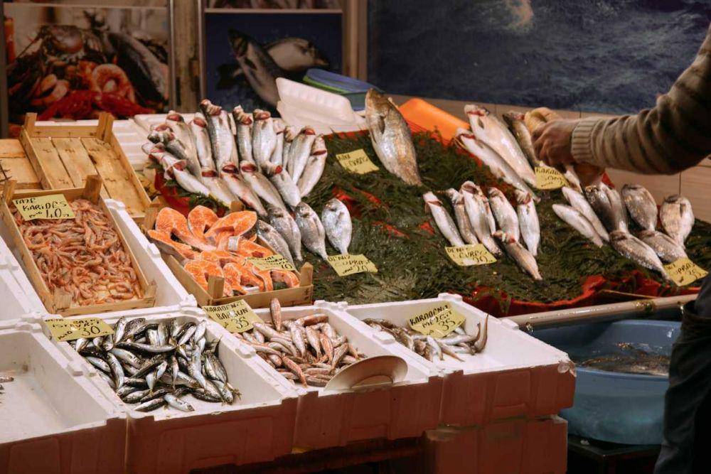 ilustrasi macam-macam seafood (pexels.com/meruyert-bissimbayeva)