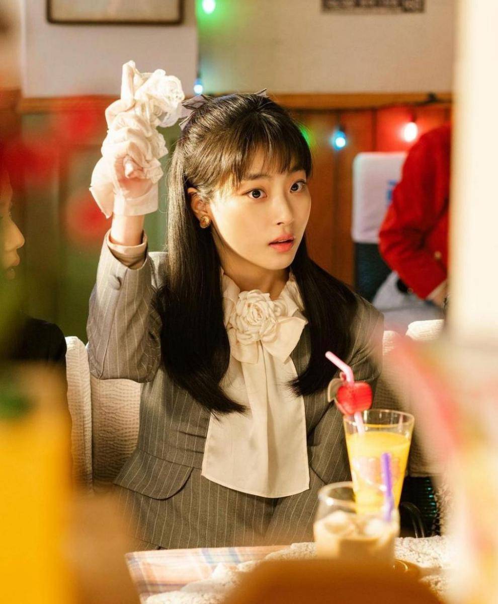 Choi Hee Jin di drama Snowdrop (instagram.com/heee_jjinn)