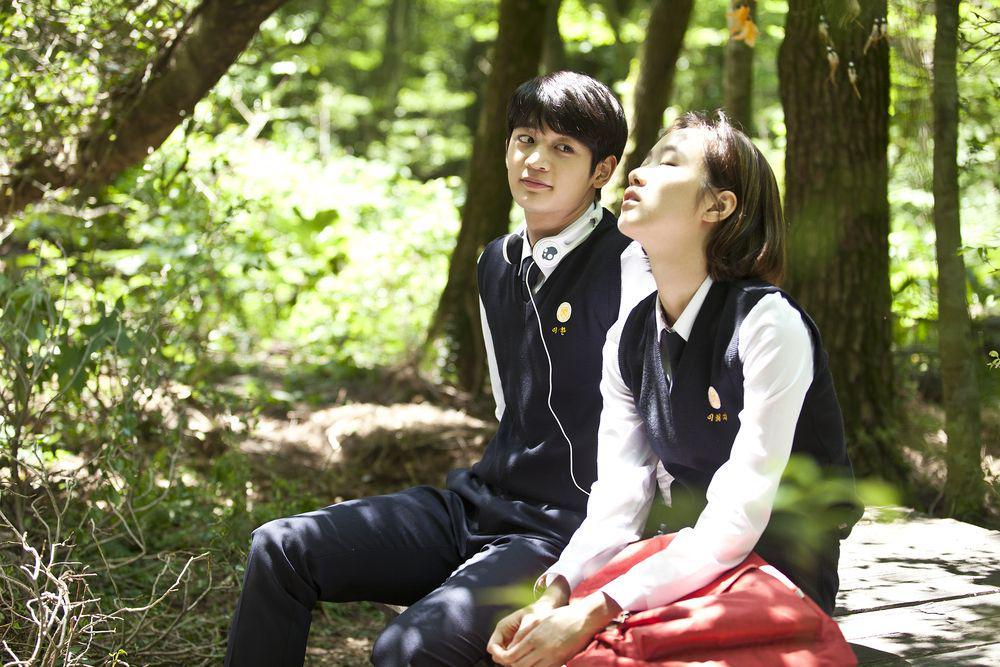 10 Film Korea yang Mengusung Latar Pulau Jeju, Romance hingga Laga!