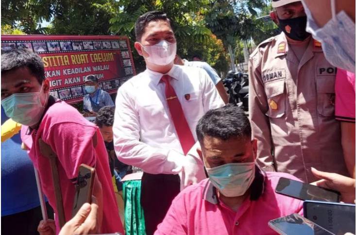 Pelaku perampokan dan pemerkosaan yang ditangkapo Polres Lombok Timur (Antara)