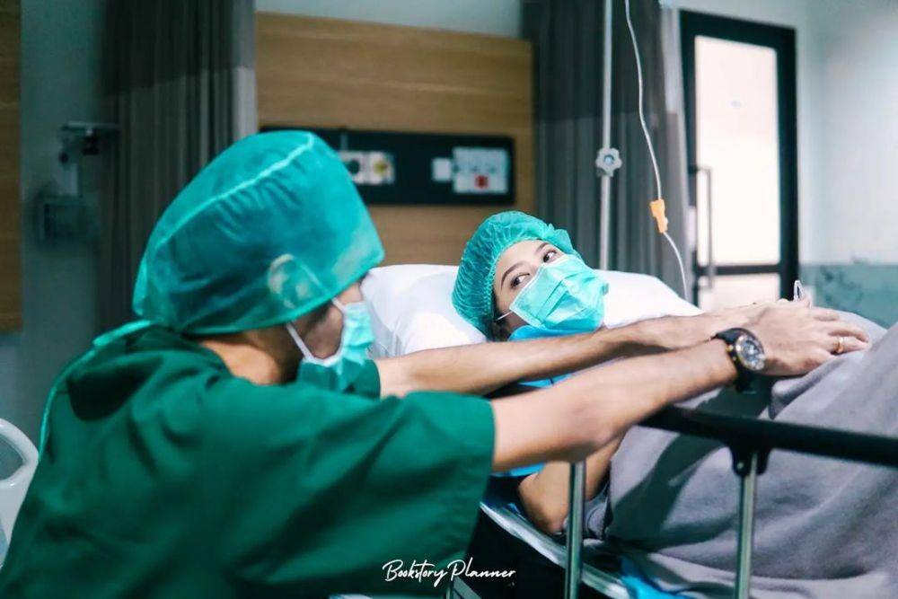potret Zellika melahirkan anak kedua (instagram.com/zellikaze)