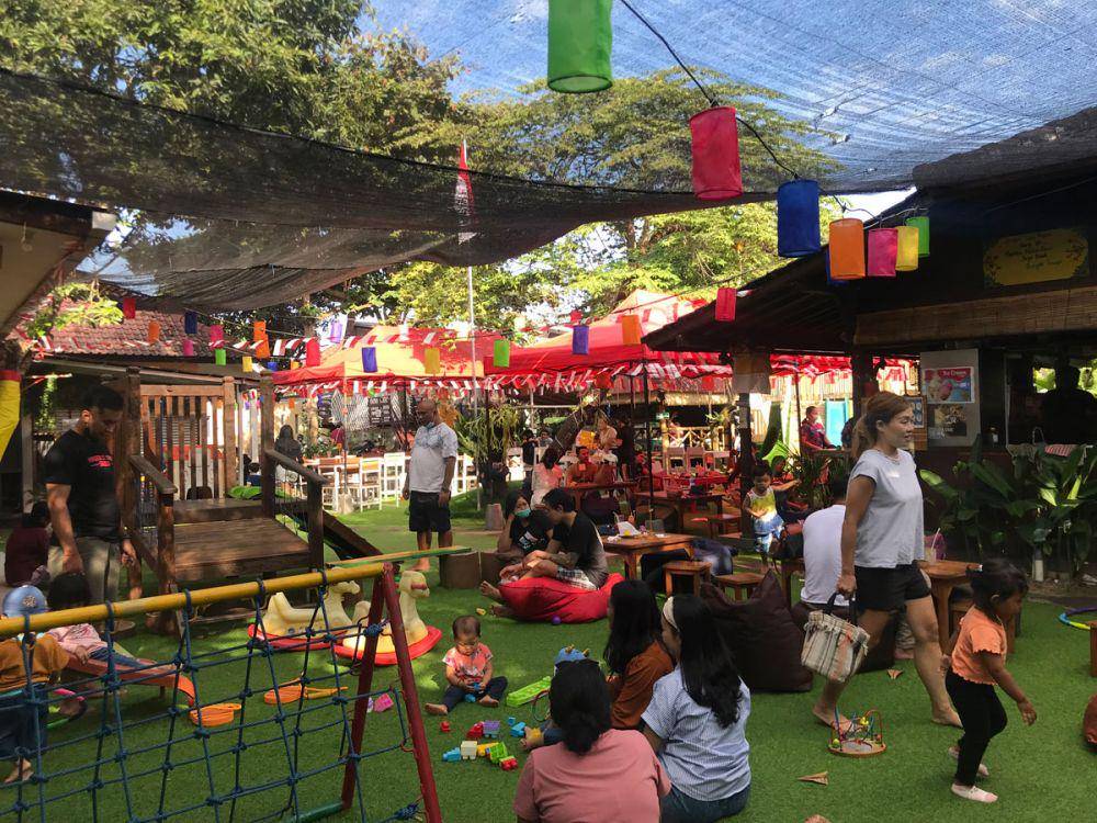 Suasana di Lamis My Warung, Sanur. (dok. pribadi/Ari Budiadnyana)