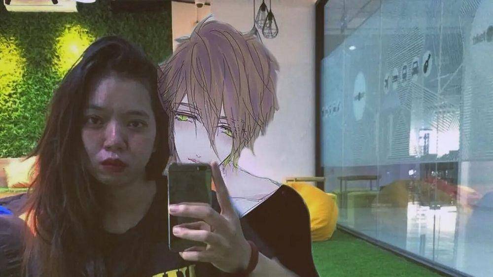 foto editan pacar anime (twitter.com/mynameistykha)