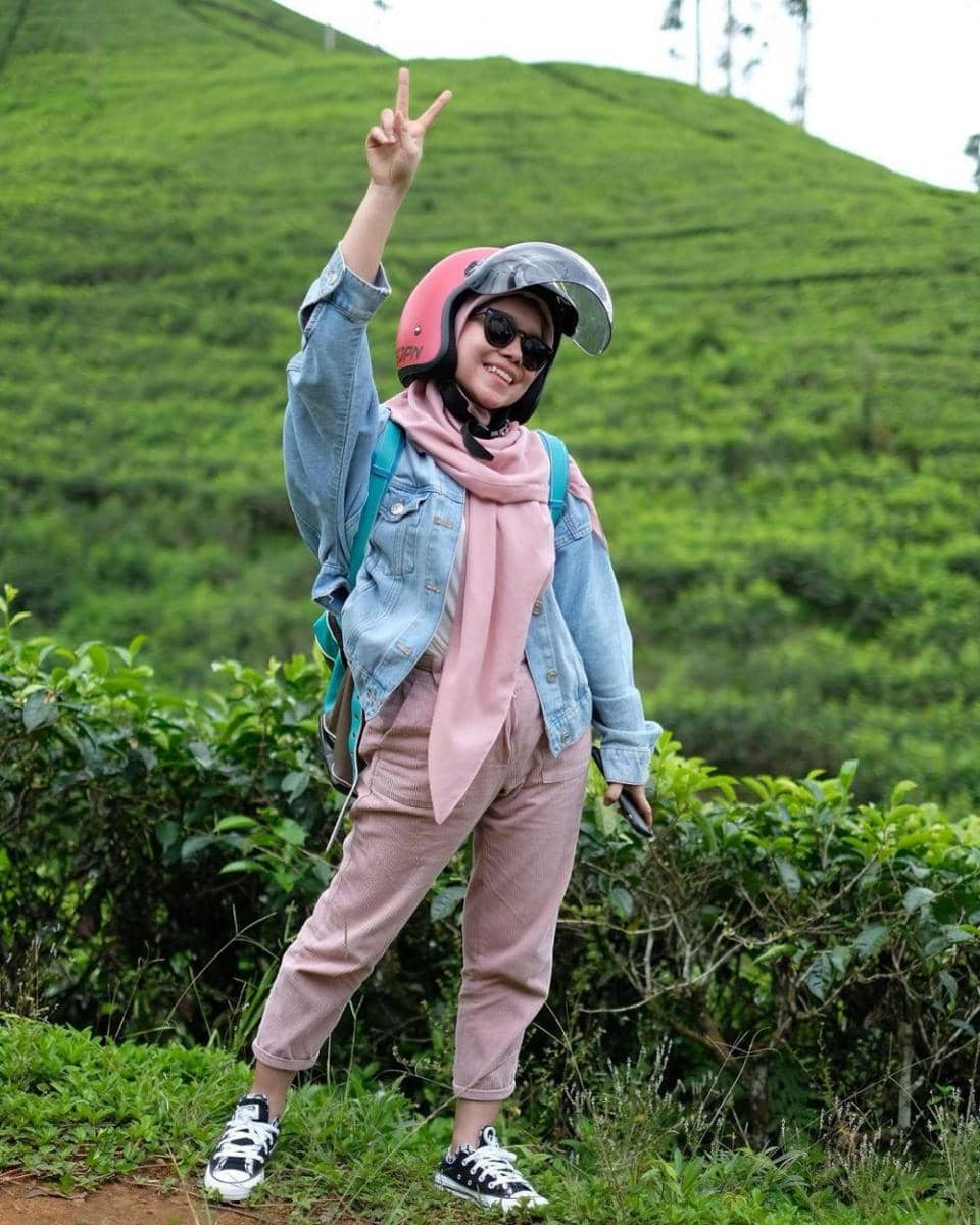Outfit bernuansa pink ala Lesti Kejora (instagram.com/lestykejora)