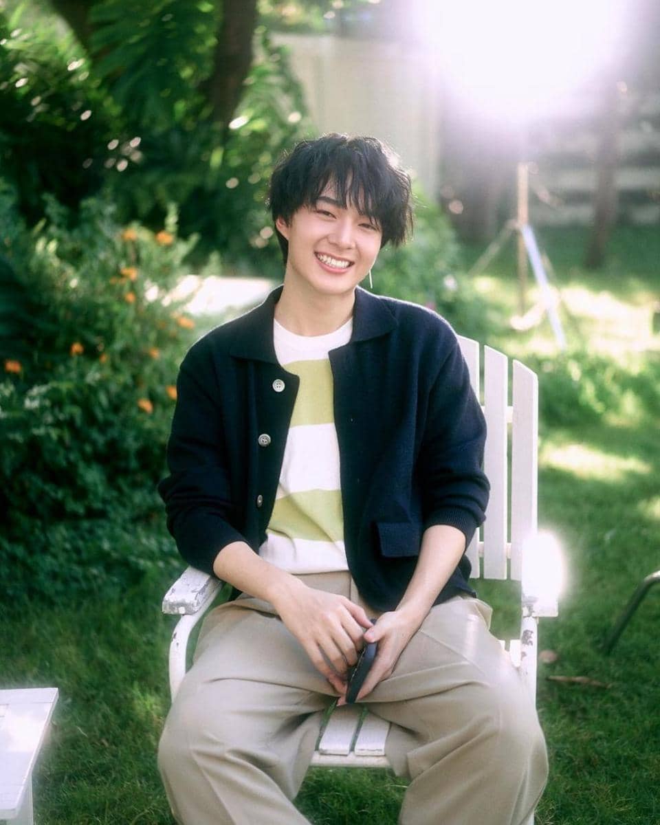 style outwear ala Nunew Chawarin  (instagram.com/new_cwr)