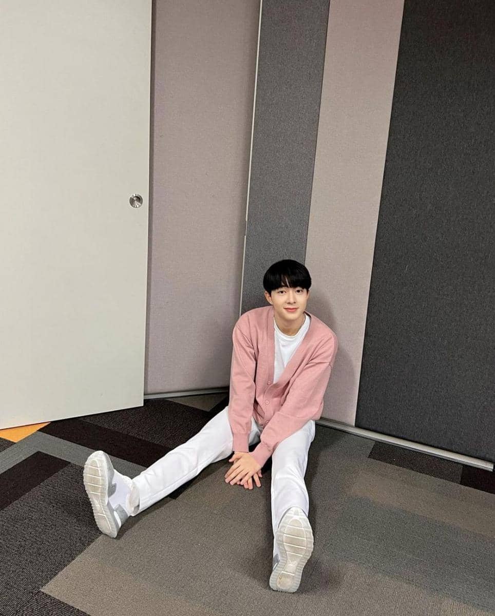 style outwear ala Nunew Chawarin  (instagram.com/new_cwr)