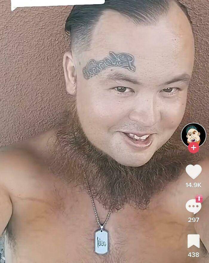 gaya rambut terlalu aneh (reddit.com/MarckyRambler)