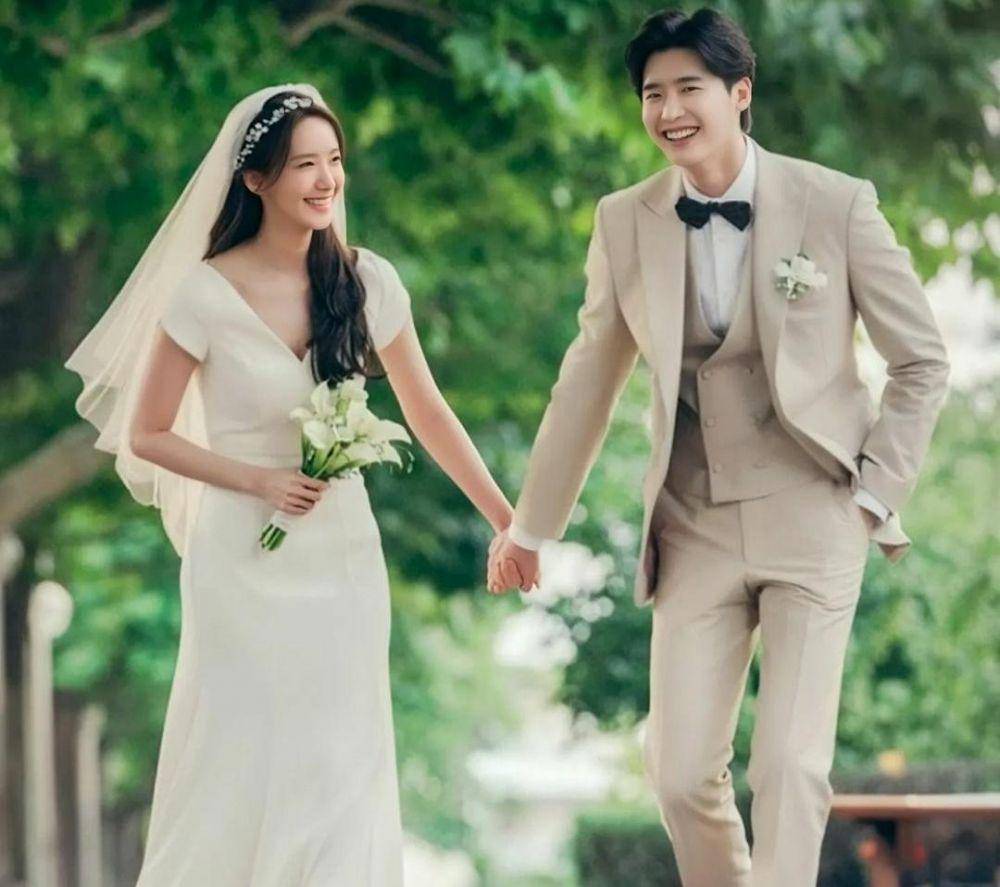 Im Yoon Ah dan Lee Jong Suk di drama Big Mouth (instagram.com/bigmouth_kdrama)