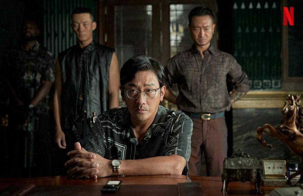 Ha Jung Woo di drama Narco-Saints (instagram.com/netflixkr)