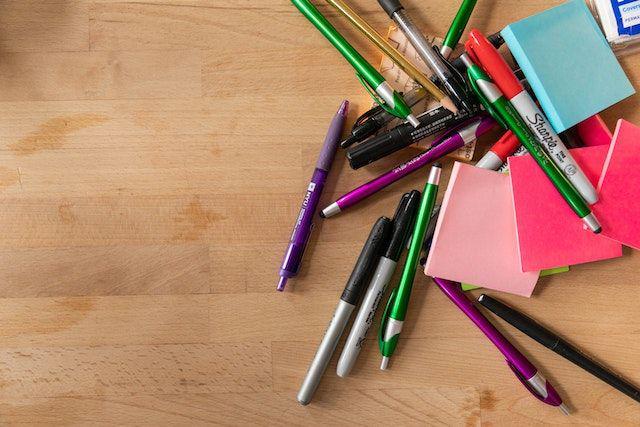 10 Perlengkapan Sekolah dalam Bahasa Jawa, Tahu Lepak?