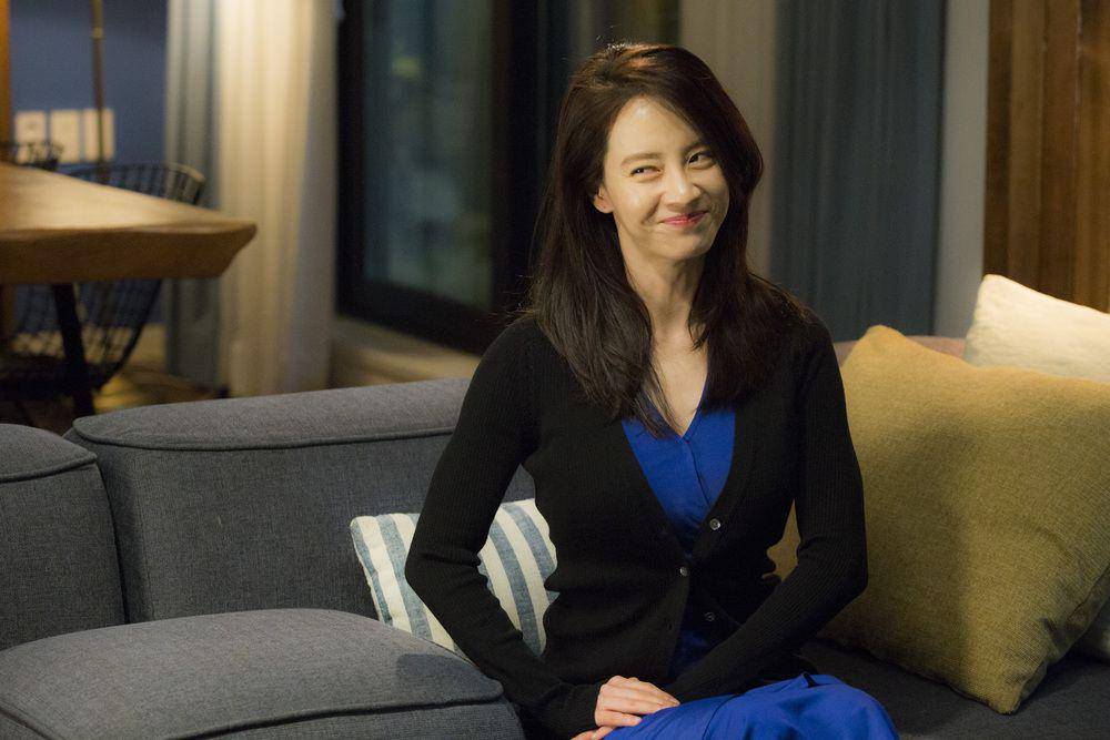 Song Ji Hyo di What a Man Wants (dok. Hive Media Corp./What a Man Wants)