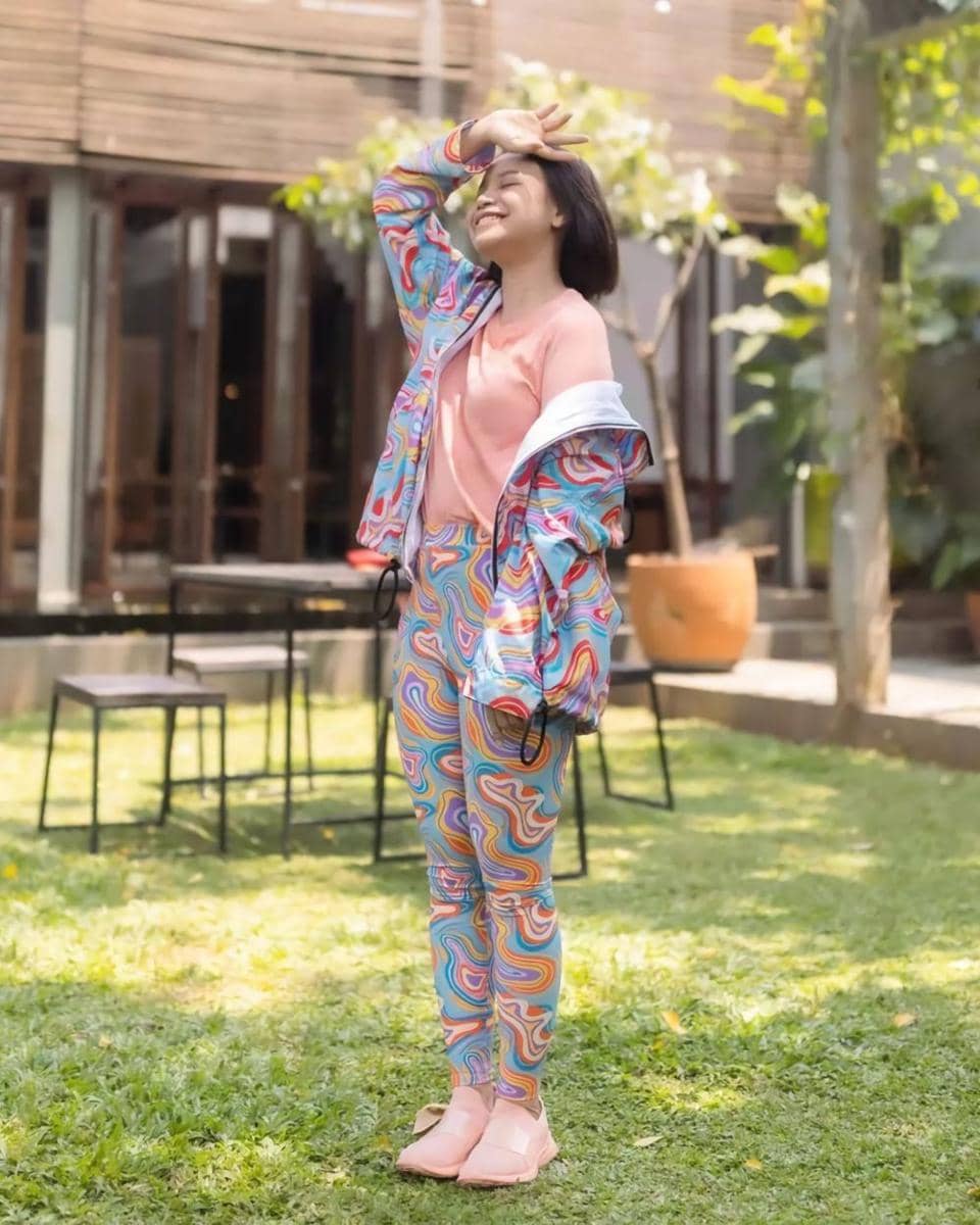 Outfit bernuansa pink ala Rossa (instagram.com/itsrossa910)