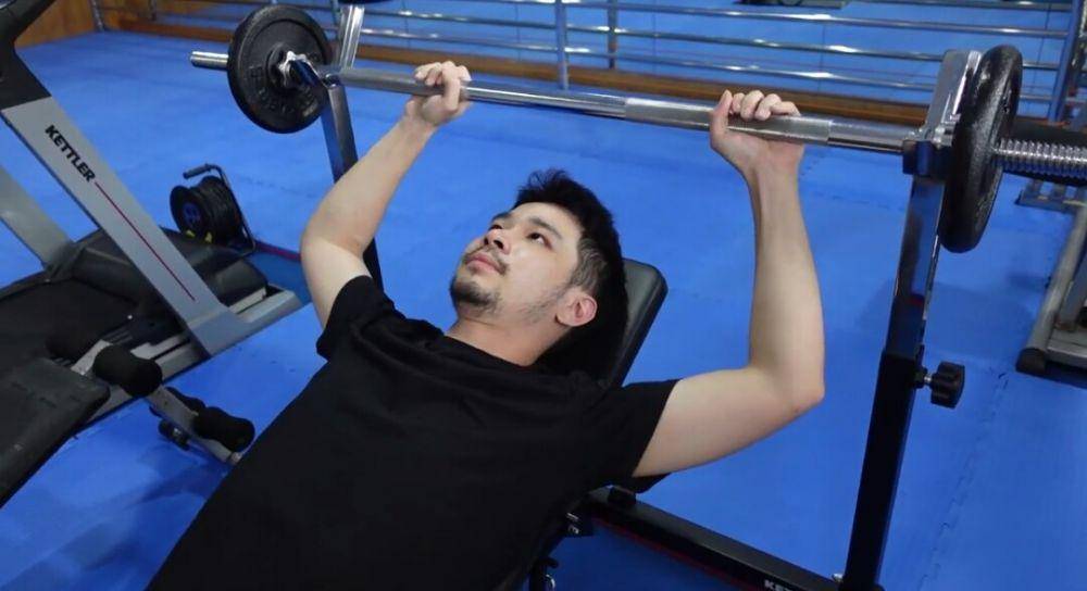 Sisca Kohl ajak Jess No Limit workout (youtube.com/Sisca Kohl)